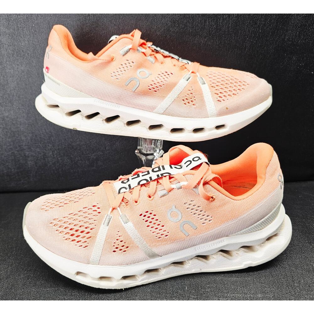 On Running Peach/Coral Women's Athletic Shoes